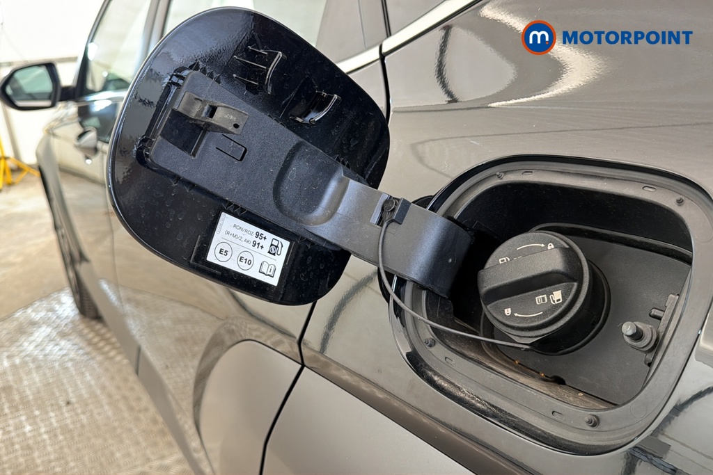 Hyundai Kona Advance Automatic Petrol-Electric Hybrid SUV - Stock Number (1674116) - 41st supplementary image