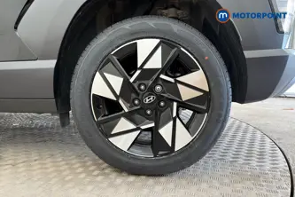 Hyundai Kona Advance Automatic Petrol-Electric Hybrid SUV - Stock Number (1674116) - 45th supplementary image