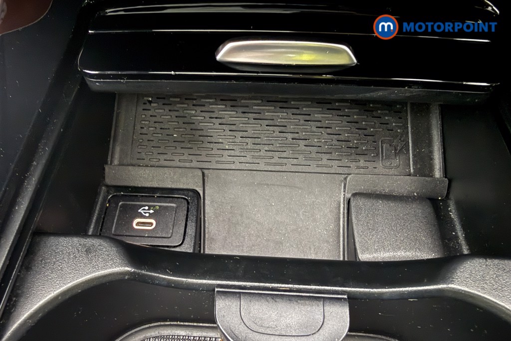 Mercedes-Benz A Class Amg Line Automatic Petrol Saloon - Stock Number (1674455) - 54th supplementary image