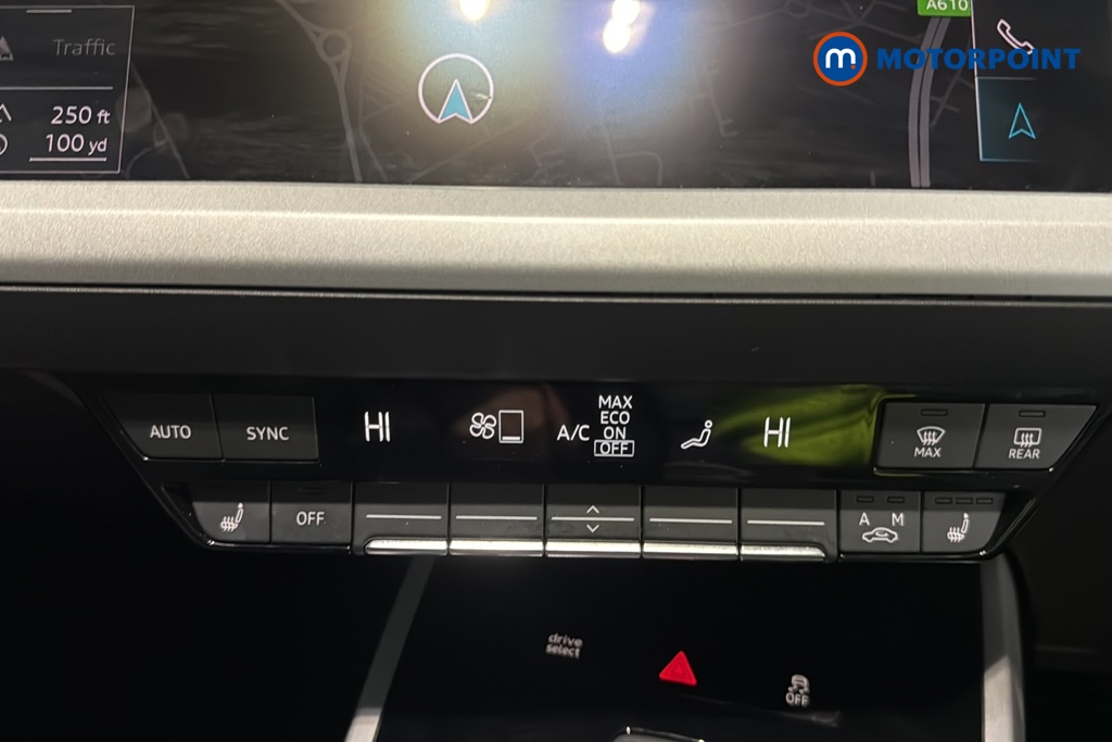 Audi Q4 Sport Automatic Electric SUV - Stock Number (1677519) - 12th supplementary image