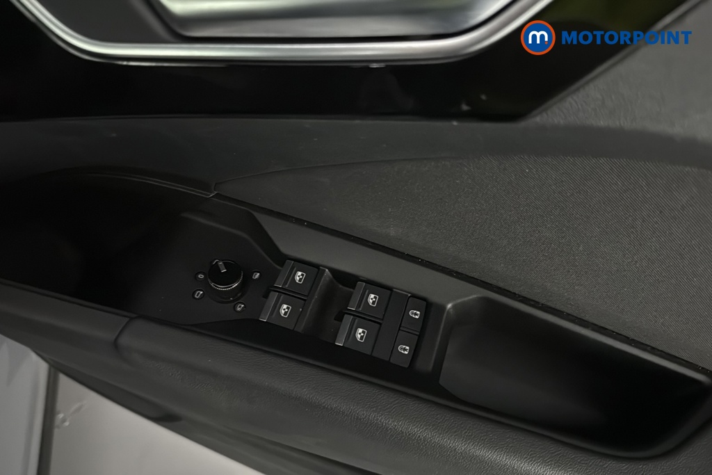 Audi Q4 Sport Automatic Electric SUV - Stock Number (1677519) - 19th supplementary image