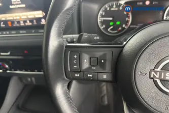 Nissan Qashqai Acenta Premium Automatic Petrol SUV - Stock Number (1677570) - 4th supplementary image