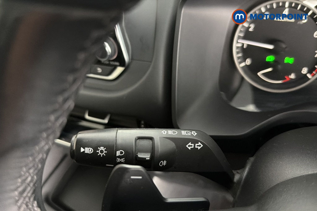 Nissan Qashqai Acenta Premium Automatic Petrol SUV - Stock Number (1677570) - 5th supplementary image