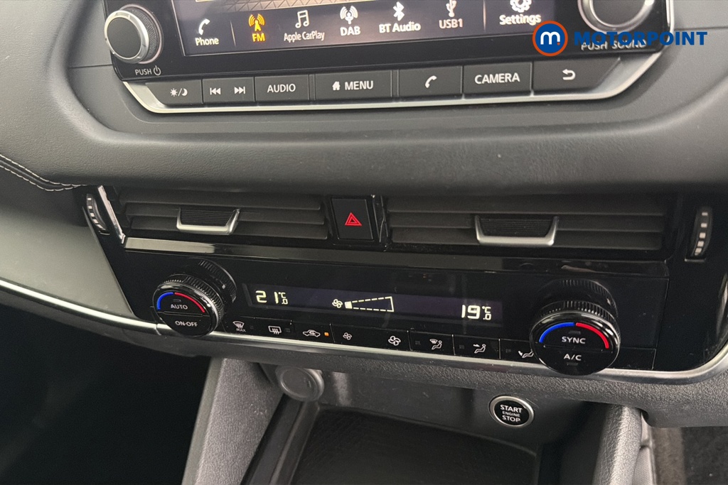 Nissan Qashqai Acenta Premium Automatic Petrol SUV - Stock Number (1677570) - 12th supplementary image