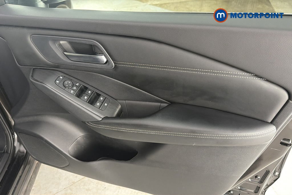 Nissan Qashqai Acenta Premium Automatic Petrol SUV - Stock Number (1677570) - 18th supplementary image