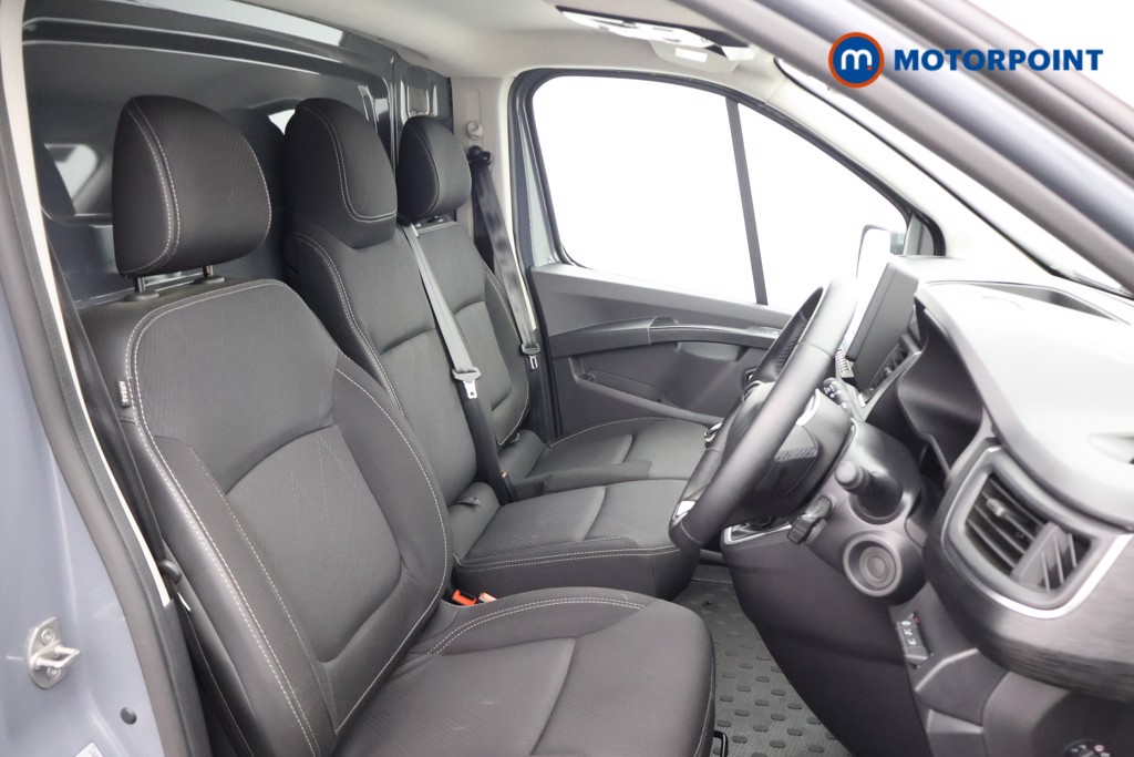 Renault Trafic Extra Sport Manual Diesel Panel Van - Stock Number (1677742) - 16th supplementary image