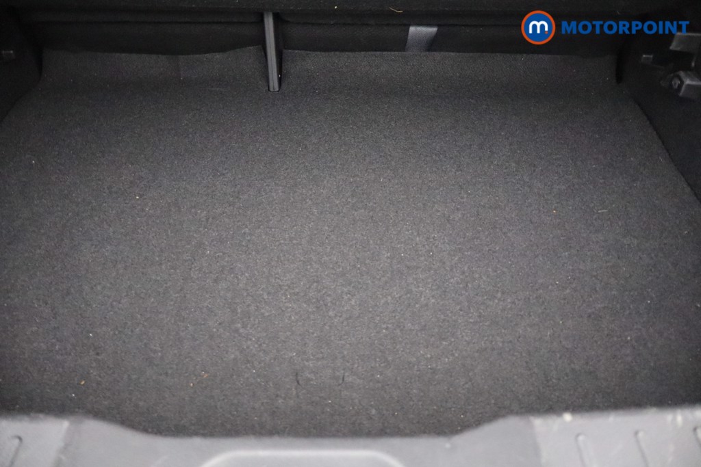 Nissan Juke N-Connecta Automatic Petrol SUV - Stock Number (1677796) - 7th supplementary image