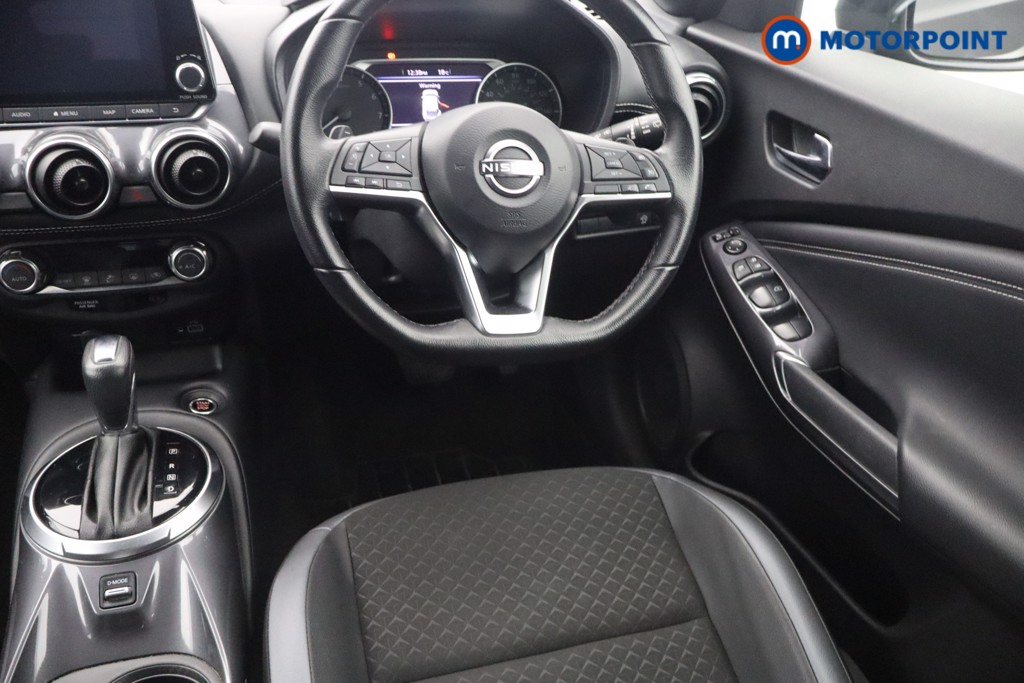 Nissan Juke N-Connecta Automatic Petrol SUV - Stock Number (1677796) - 10th supplementary image