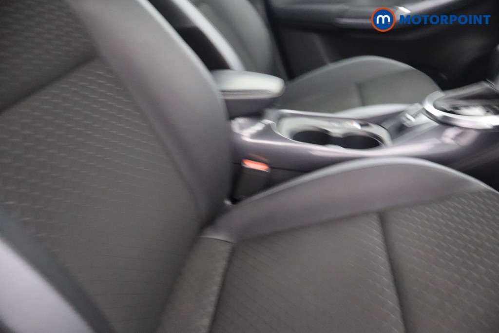 Nissan Juke N-Connecta Automatic Petrol SUV - Stock Number (1677796) - 13th supplementary image