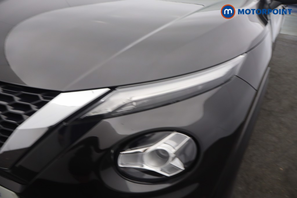 Nissan Juke N-Connecta Automatic Petrol SUV - Stock Number (1677796) - 26th supplementary image