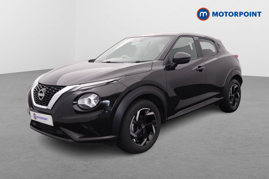 Nissan Juke N-Connecta Automatic Petrol SUV - Stock Number (1677796) - Passenger side front corner