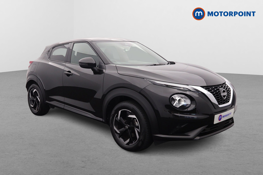 Nissan Juke N-Connecta Automatic Petrol SUV - Stock Number (1677796) - Drivers side front corner