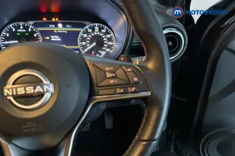Nissan Juke N-Connecta Automatic Petrol SUV - Stock Number (1677797) - 3rd supplementary image