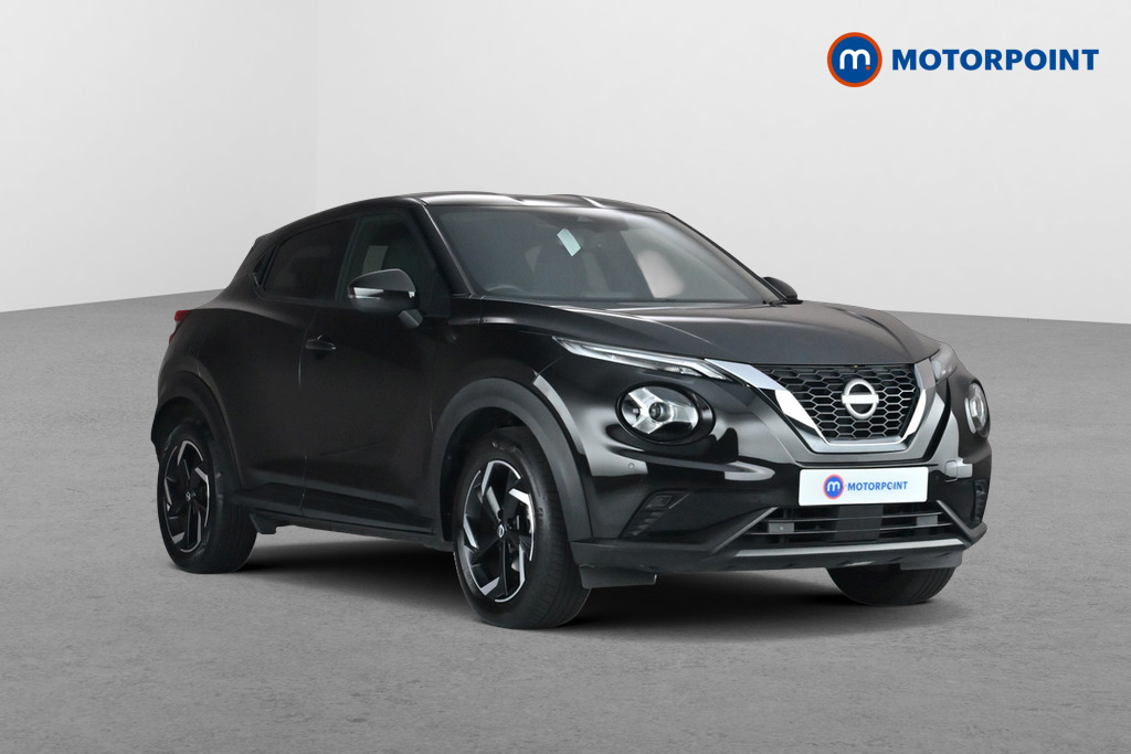 Nissan Juke N-Connecta Automatic Petrol SUV - Stock Number (1677797) - Drivers side front corner