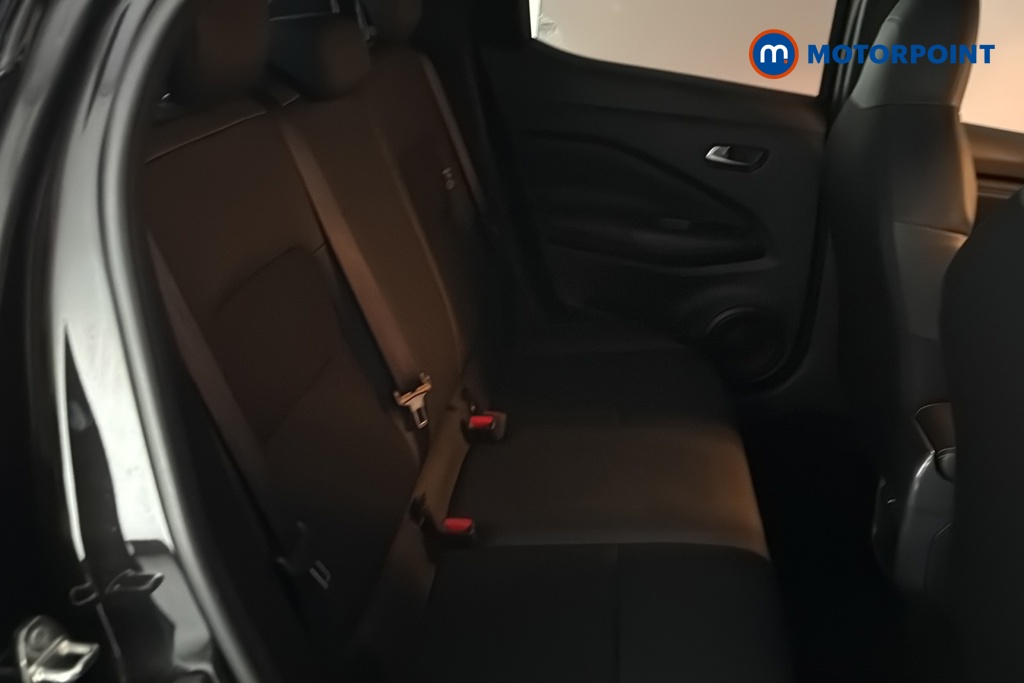 Nissan Juke N-Connecta Automatic Petrol SUV - Stock Number (1677797) - 25th supplementary image