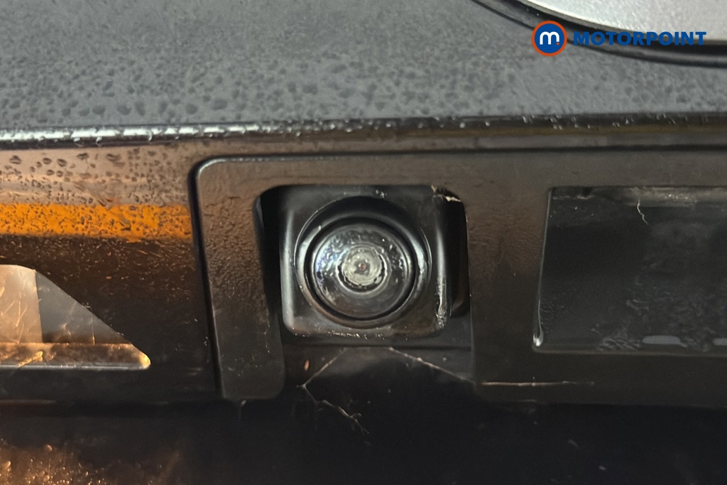 Nissan Juke N-Connecta Automatic Petrol SUV - Stock Number (1677797) - 37th supplementary image