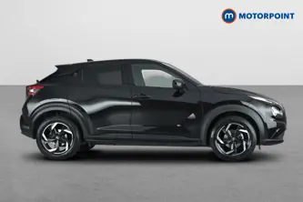 Nissan Juke N-Connecta Automatic Petrol SUV - Stock Number (1677797) - Passenger side