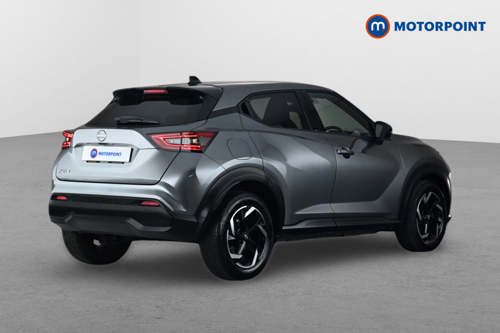 Nissan Juke N-Connecta Automatic Petrol SUV - Stock Number (1677800) - Drivers side rear corner