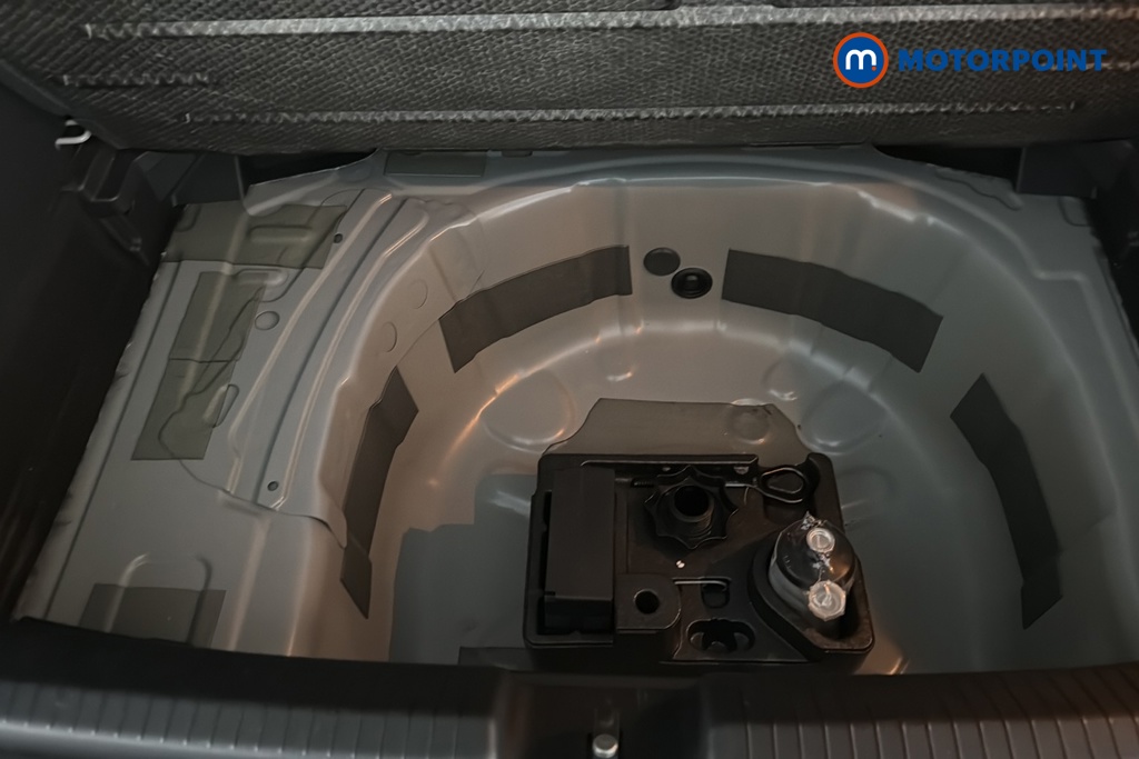Volkswagen Polo Life Manual Petrol Hatchback - Stock Number (1677817) - 33rd supplementary image