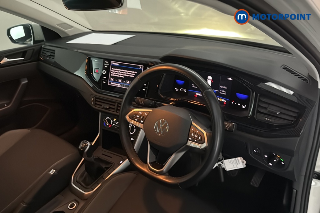 Volkswagen Polo Life Manual Petrol Hatchback - Stock Number (1677817) - 1st supplementary image