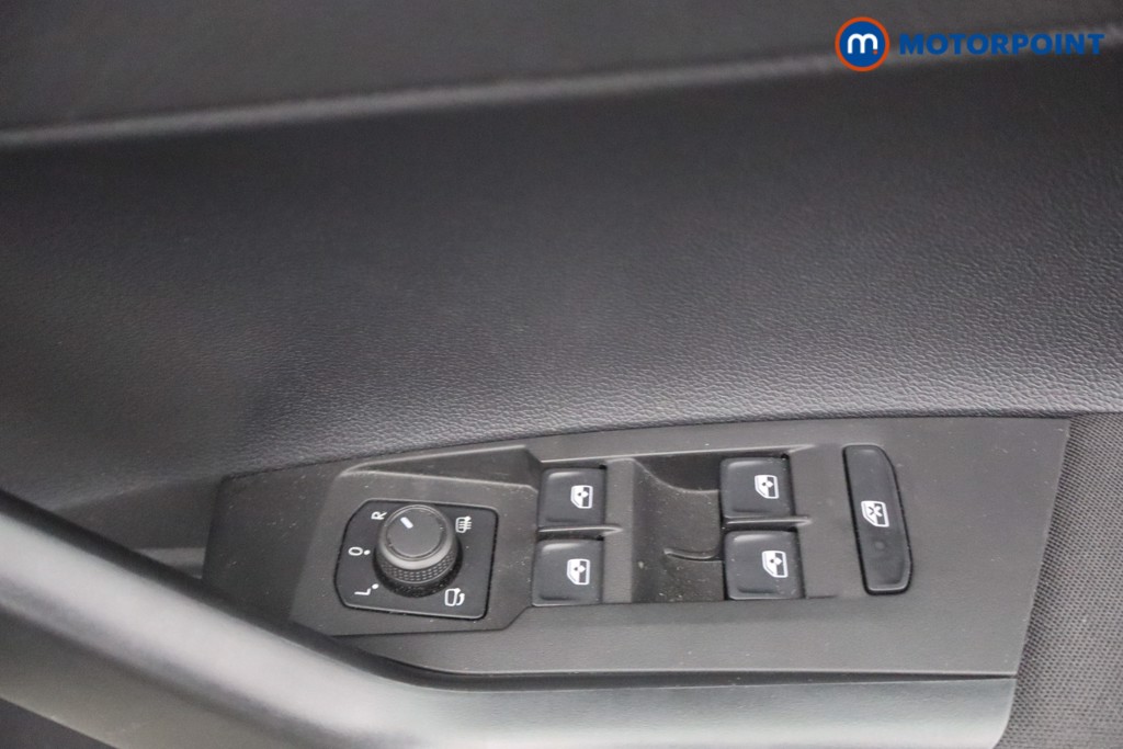 Volkswagen Polo Life Manual Petrol Hatchback - Stock Number (1677828) - 9th supplementary image