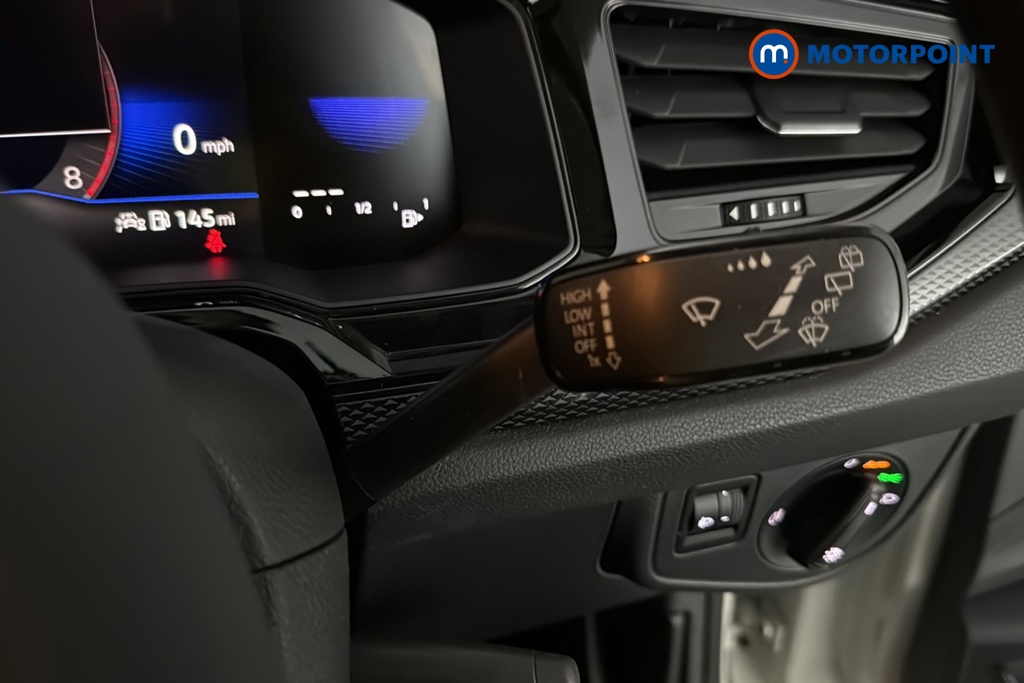 Volkswagen Polo Life Manual Petrol Hatchback - Stock Number (1677831) - 6th supplementary image