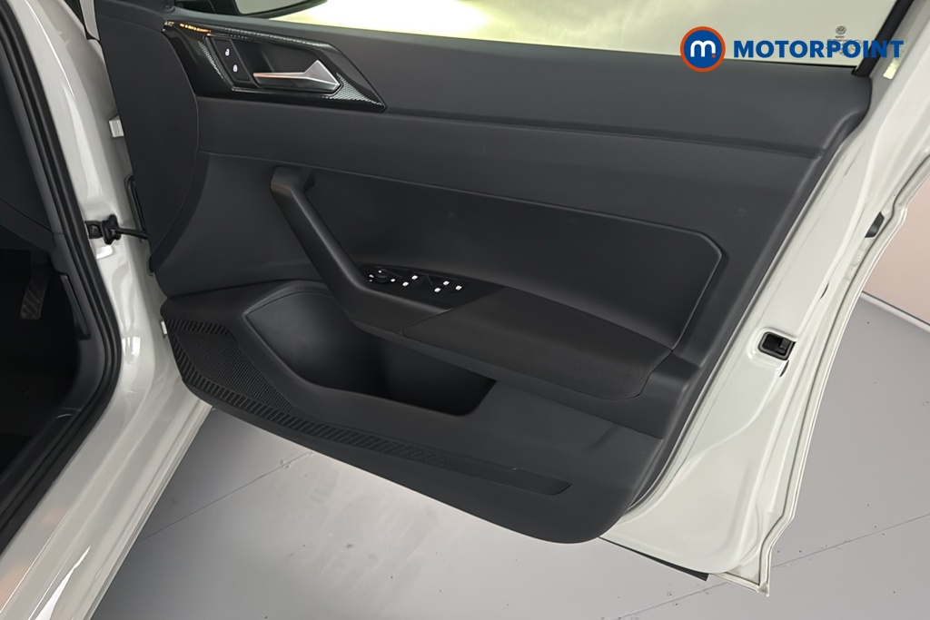 Volkswagen Polo Life Manual Petrol Hatchback - Stock Number (1677831) - 18th supplementary image