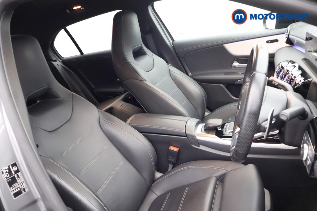 Mercedes-Benz A Class Executive Edition Automatic Petrol Hatchback - Stock Number (1678015) - 16th supplementary image