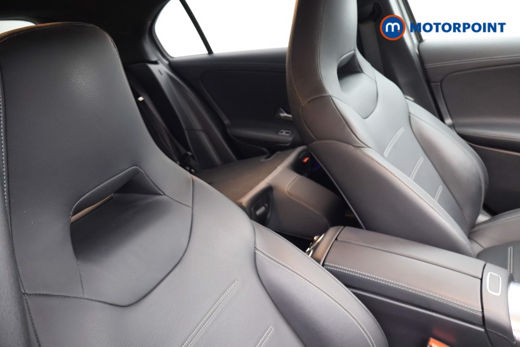 Mercedes-Benz A Class Executive Edition Automatic Petrol Hatchback - Stock Number (1678015) - 17th supplementary image