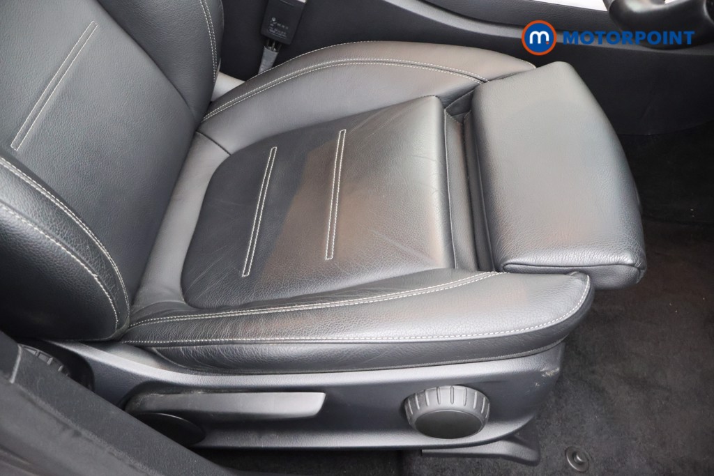 Mercedes-Benz A Class Executive Edition Automatic Petrol Hatchback - Stock Number (1678015) - 18th supplementary image