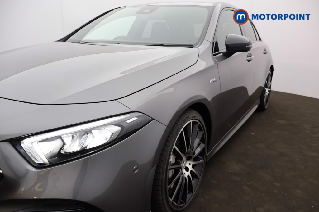 Mercedes-Benz A Class Executive Edition Automatic Petrol Hatchback - Stock Number (1678015) - 33rd supplementary image