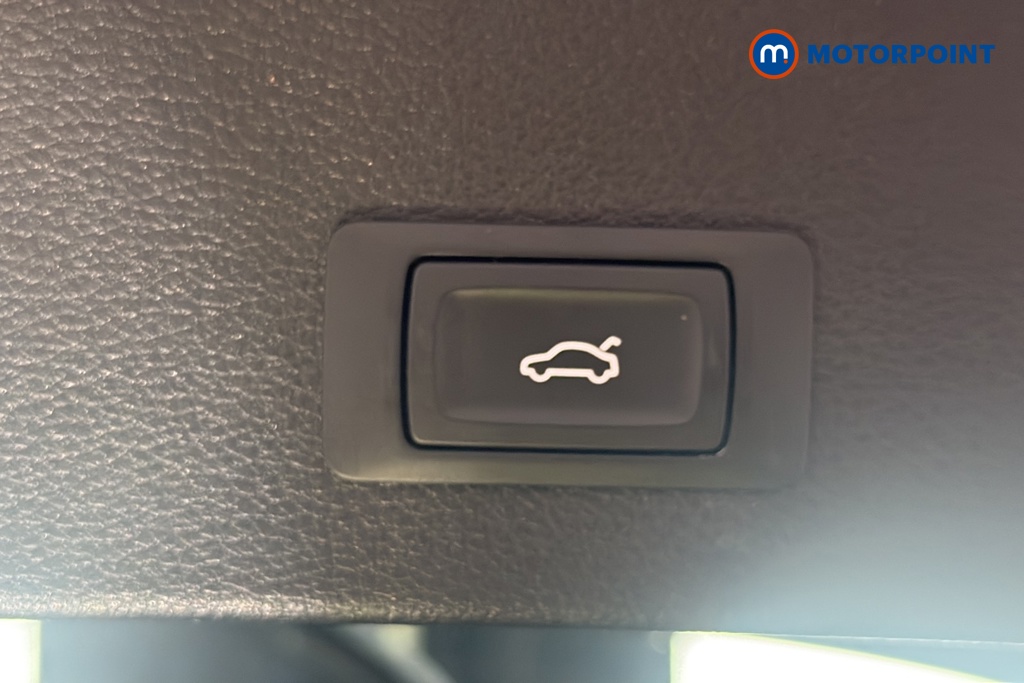 Audi Q2 S Line Automatic Petrol SUV - Stock Number (1678264) - 35th supplementary image