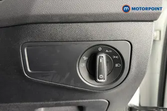 Volkswagen Tiguan R-Line Automatic Petrol Plug-In Hybrid SUV - Stock Number (1678550) - 11th supplementary image