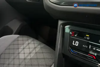 Volkswagen Tiguan R-Line Automatic Petrol Plug-In Hybrid SUV - Stock Number (1678550) - 14th supplementary image