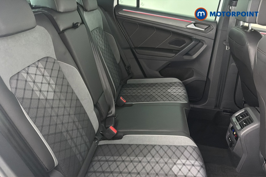 Volkswagen Tiguan R-Line Automatic Petrol Plug-In Hybrid SUV - Stock Number (1678550) - 25th supplementary image