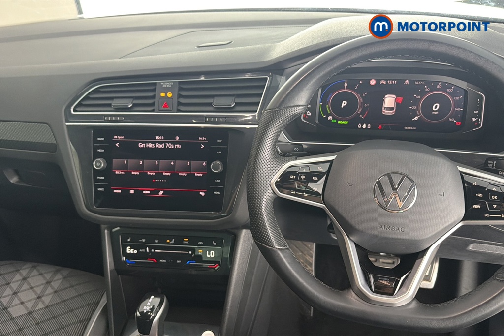 Volkswagen Tiguan R-Line Automatic Petrol Plug-In Hybrid SUV - Stock Number (1678550) - 1st supplementary image