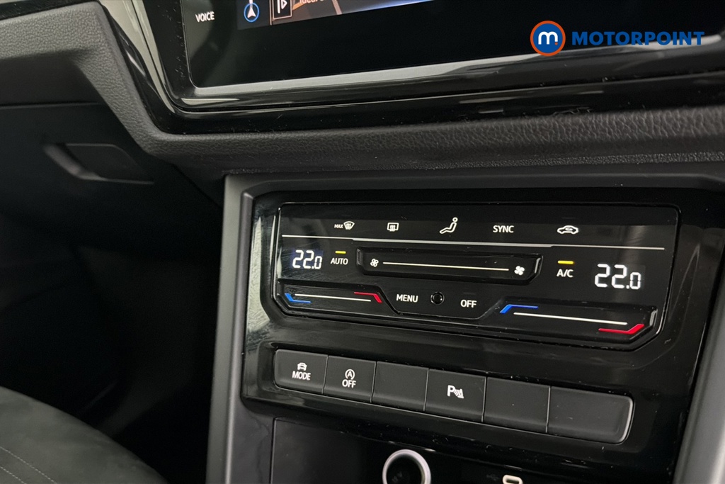 Volkswagen Touran SEL Automatic Petrol People Carrier - Stock Number (1678707) - 12th supplementary image