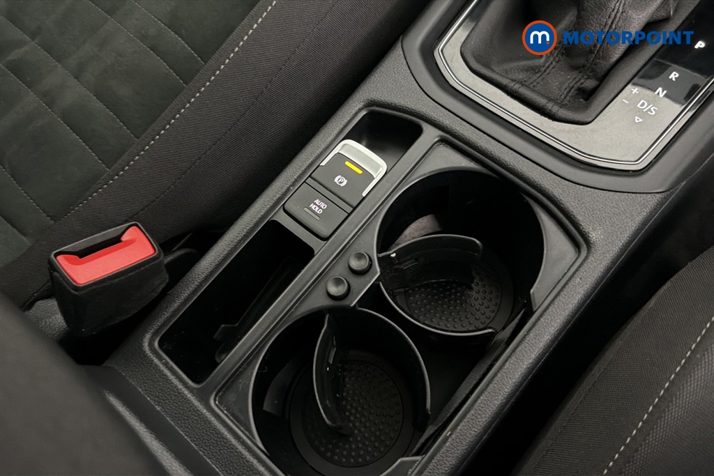Volkswagen Touran SEL Automatic Petrol People Carrier - Stock Number (1678707) - 16th supplementary image