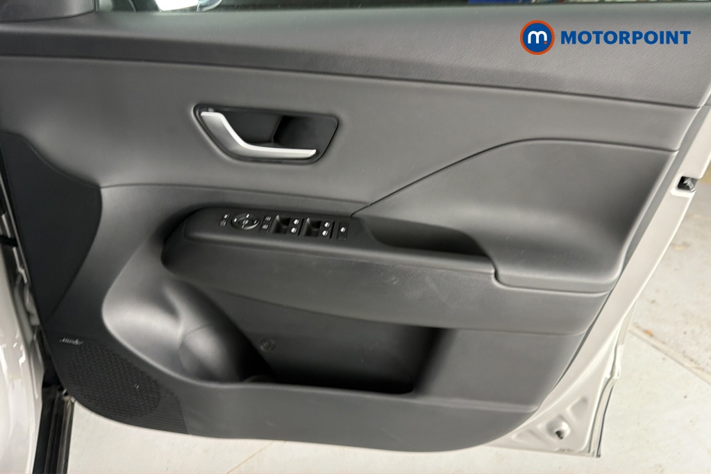 Hyundai Kona Ultimate Manual Petrol SUV - Stock Number (1678953) - 18th supplementary image