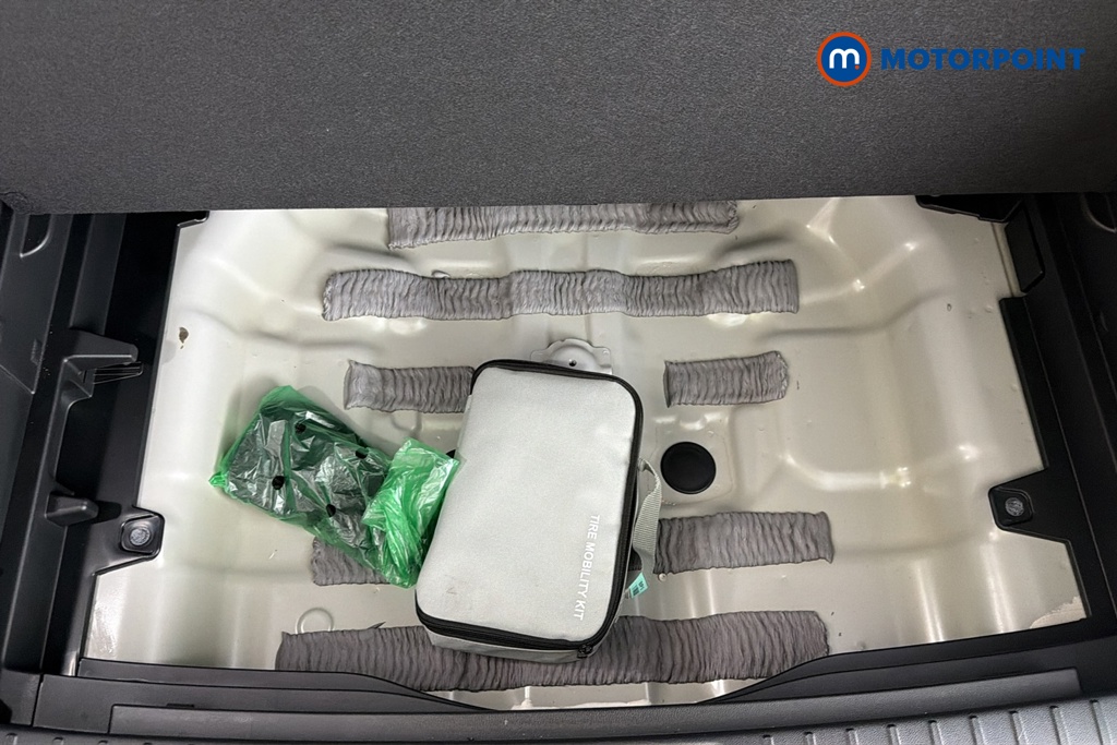 Hyundai Kona Ultimate Manual Petrol SUV - Stock Number (1678953) - 33rd supplementary image