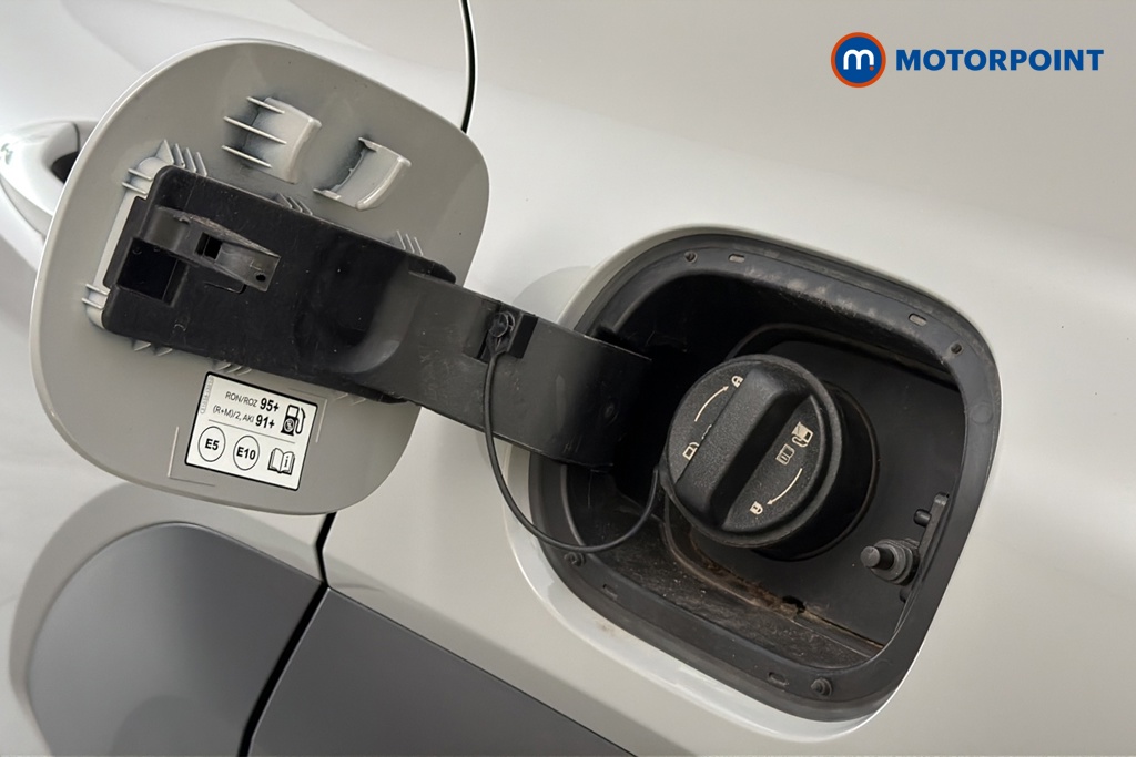 Hyundai Kona Ultimate Manual Petrol SUV - Stock Number (1678953) - 41st supplementary image