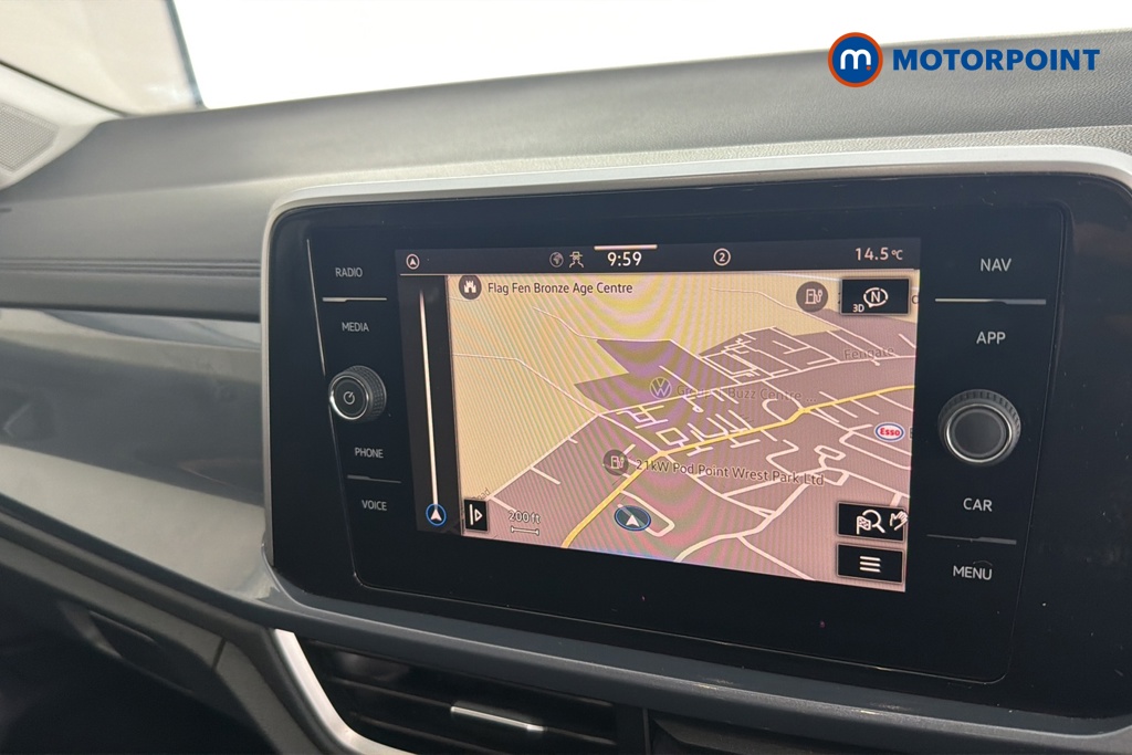 Volkswagen T-Roc Style Automatic Petrol SUV - Stock Number (1679781) - 9th supplementary image