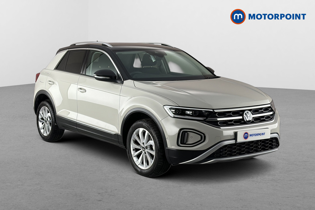 Volkswagen T-Roc Style Automatic Petrol SUV - Stock Number (1679781) - Drivers side front corner
