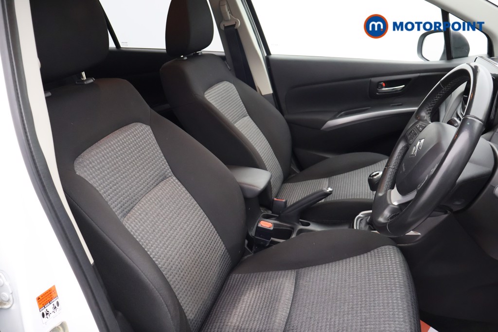 Suzuki S-Cross Motion Manual Petrol SUV - Stock Number (1680374) - 16th supplementary image