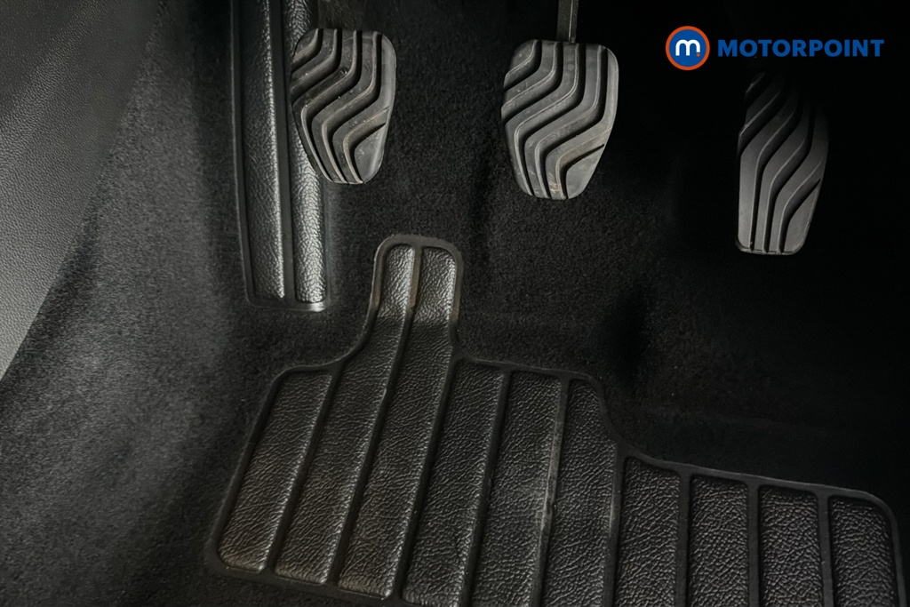 Renault Captur Techno Manual Petrol SUV - Stock Number (1680377) - 24th supplementary image