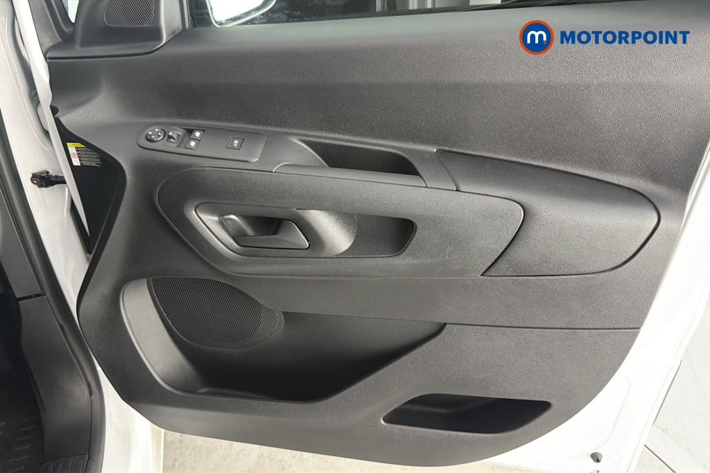 Peugeot Partner Professional Automatic Diesel Panel Van - Stock Number (1680389) - 18th supplementary image