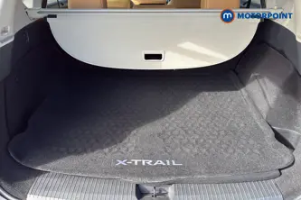 Nissan X-Trail Tekna-Plus Automatic Petrol-Electric Hybrid SUV - Stock Number (1680400) - 30th supplementary image