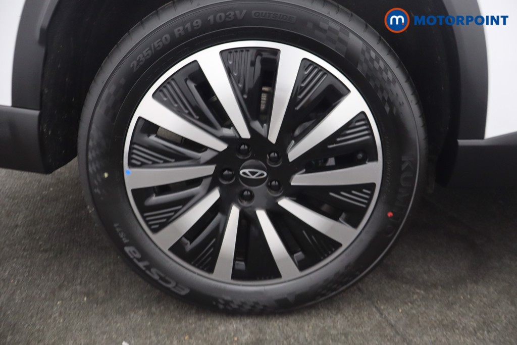 Chery Tiggo 8 Summit Automatic Petrol Plug-In Hybrid SUV - Stock Number (1680586) - 31st supplementary image
