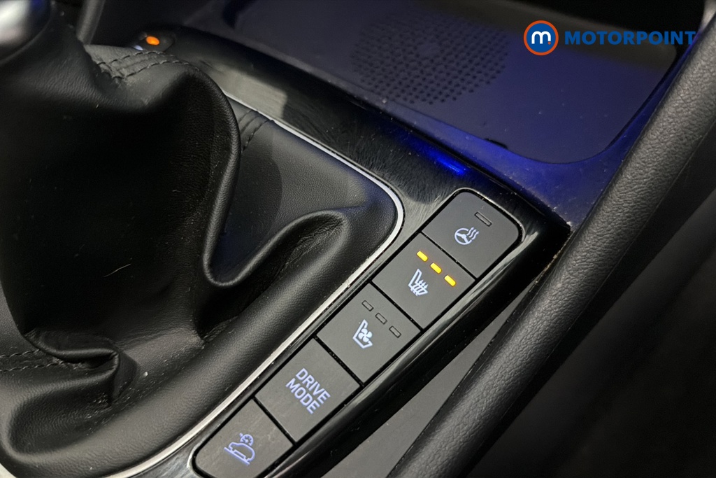 Hyundai Tucson Ultimate Manual Petrol SUV - Stock Number (1680709) - 14th supplementary image