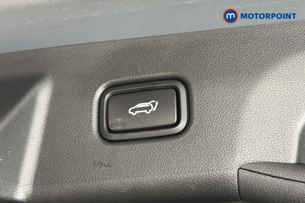 Hyundai Tucson Ultimate Manual Petrol SUV - Stock Number (1680709) - 35th supplementary image